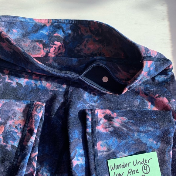 SOLD Lululemon Wunder Under Full Length 4 - Picture 5 of 8